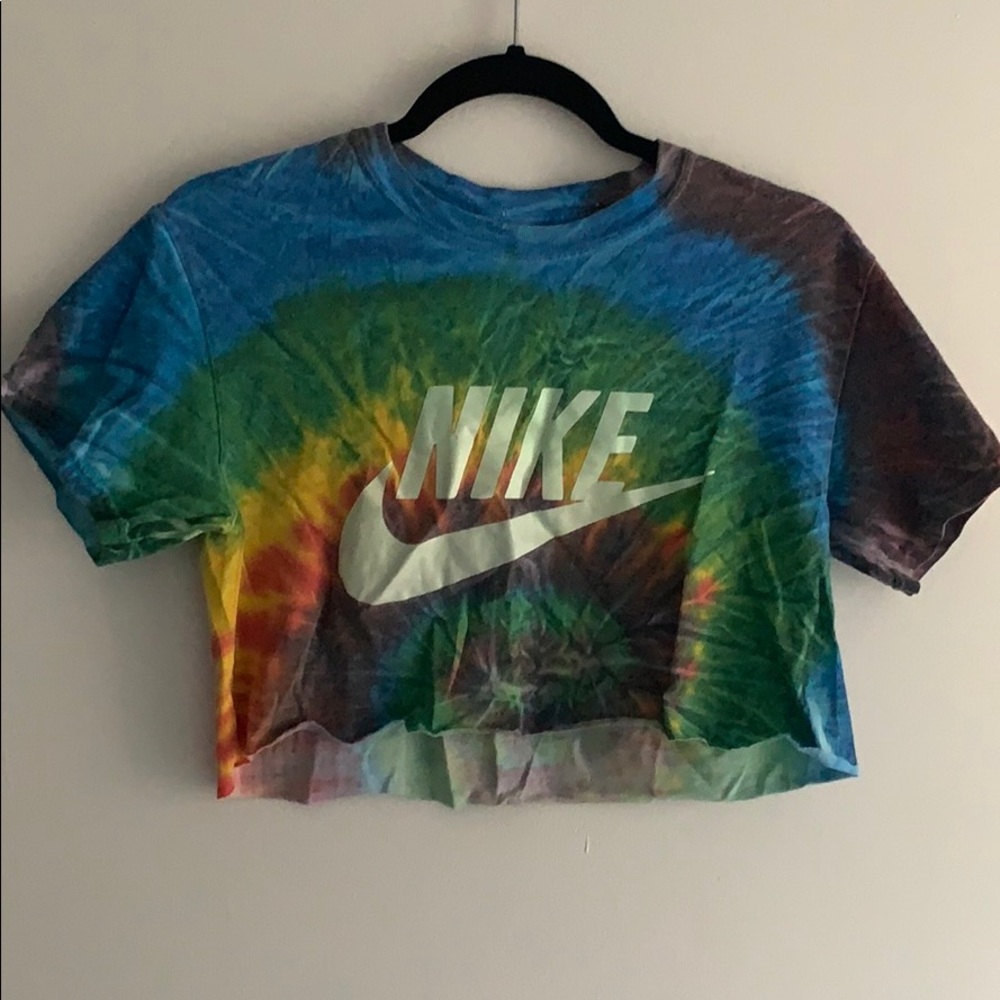 TIE DYE Nike crop top tee